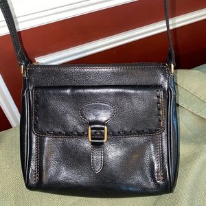 Small Leather Black Dooney and Burke Crossbody